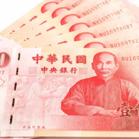 Buy Counterfeit Taiwanese NTD$100 Dollars Online